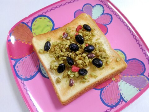 おやつトースト☆黒豆抹茶フルグラトースト